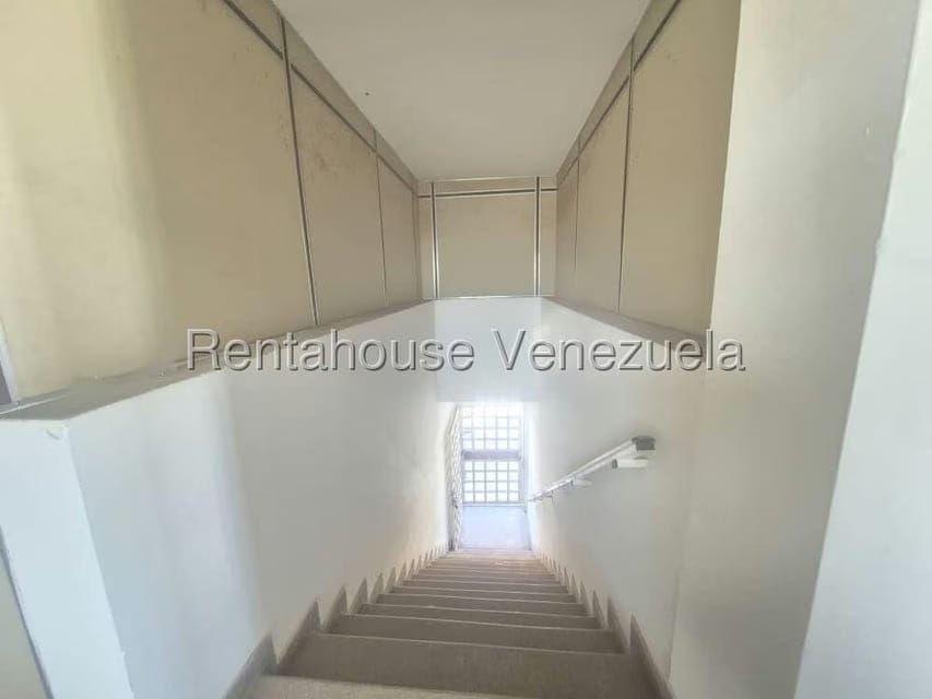 Comercial (Edificio) en Venta en Centro, Falcon - 3