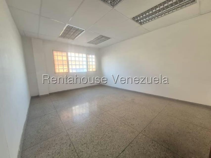 Comercial (Edificio) en Venta en Centro, Falcon - 4