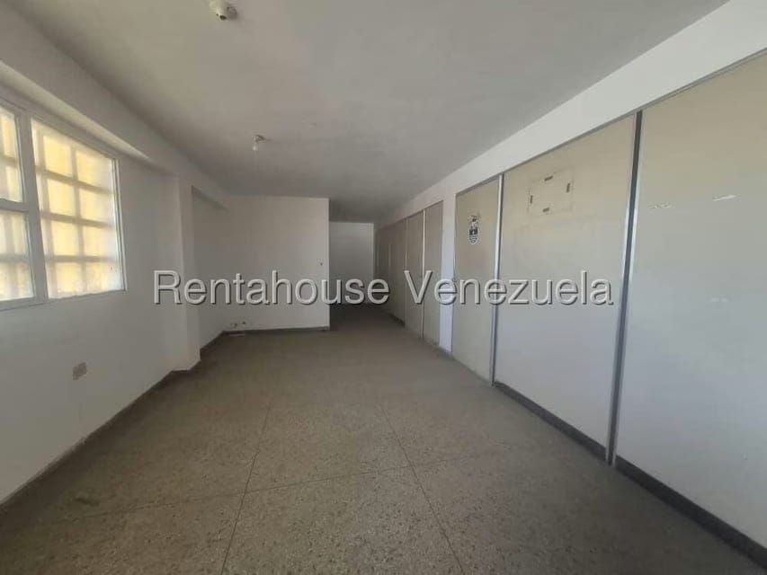 Comercial (Edificio) en Venta en Centro, Falcon - 7