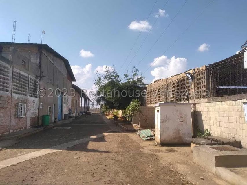 Comercial (Galpon - Deposito) en Venta en San Francisco, Zulia - 22
