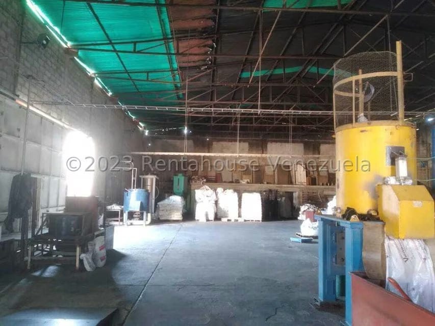 Comercial (Galpon - Deposito) en Venta en San Francisco, Zulia - 23