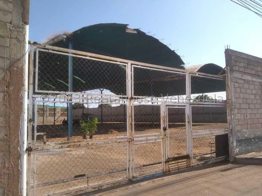 Comercial (Galpon - Deposito) en Venta en San Francisco, Zulia - 24