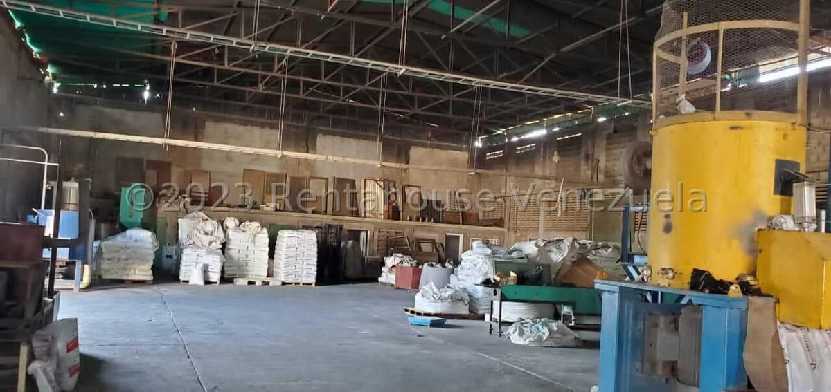 Comercial (Galpon - Deposito) en Venta en San Francisco, Zulia - 36