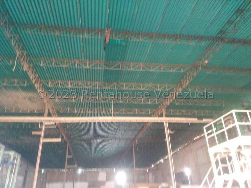 Comercial (Galpon - Deposito) en Venta en San Francisco, Zulia - 7