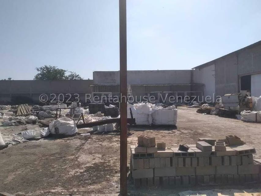 Comercial (Galpon - Deposito) en Venta en San Francisco, Zulia - 9