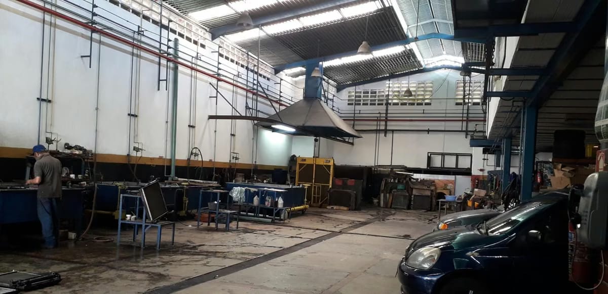 Comercial (Galpon - Deposito) en Venta en Los Rosales, Distrito Metropolitano