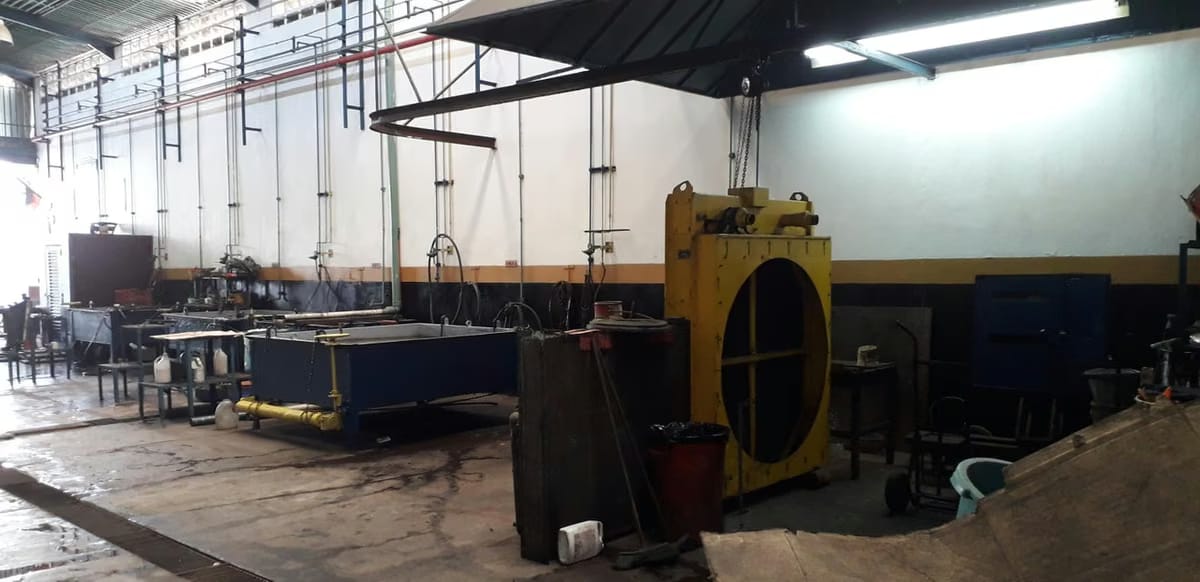Comercial (Galpon - Deposito) en Venta en Los Rosales, Distrito Metropolitano - 16