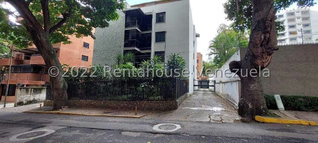 APARTAMENTO EN VENTA – ELENA MARIN NOBREGA