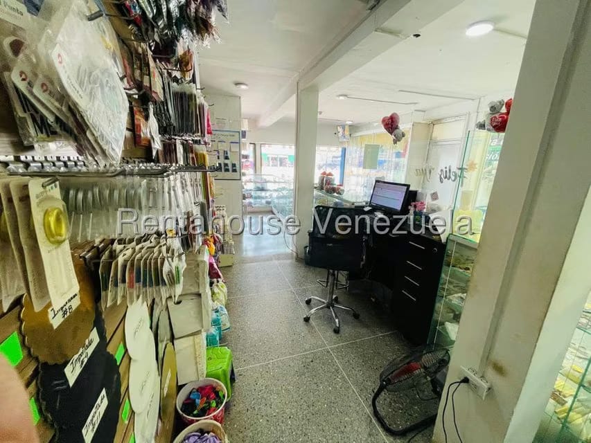 Negocios y Empresas (Comercio) en Venta en Zona Oeste, Lara - 19