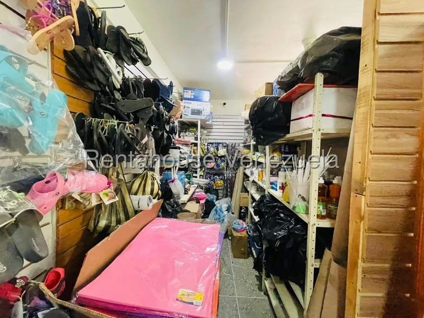Negocios y Empresas (Comercio) en Venta en Zona Oeste, Lara - 24