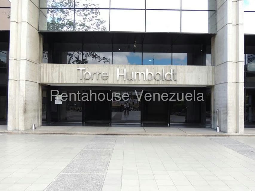 Comercial (Oficina) en Alquiler en Prados del Este, Distrito Metropolitano - 13