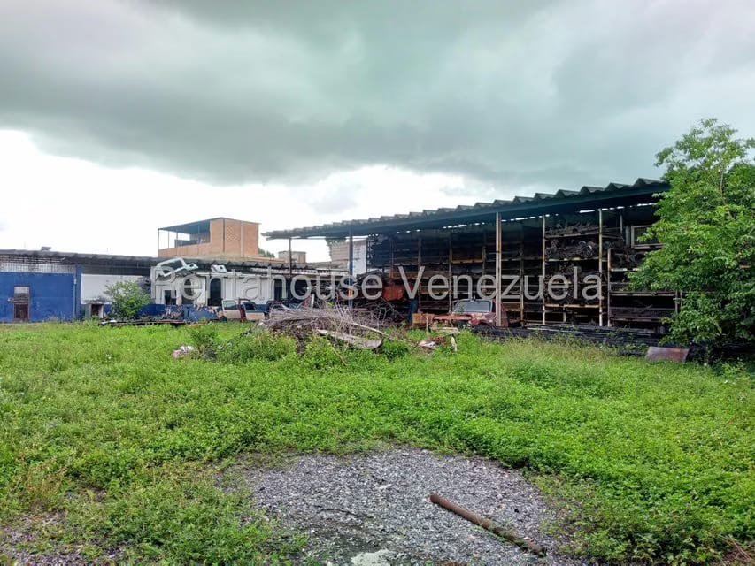 Comercial (Local Comercial) en Venta en Lizandro Alvarado, Carabobo - 4