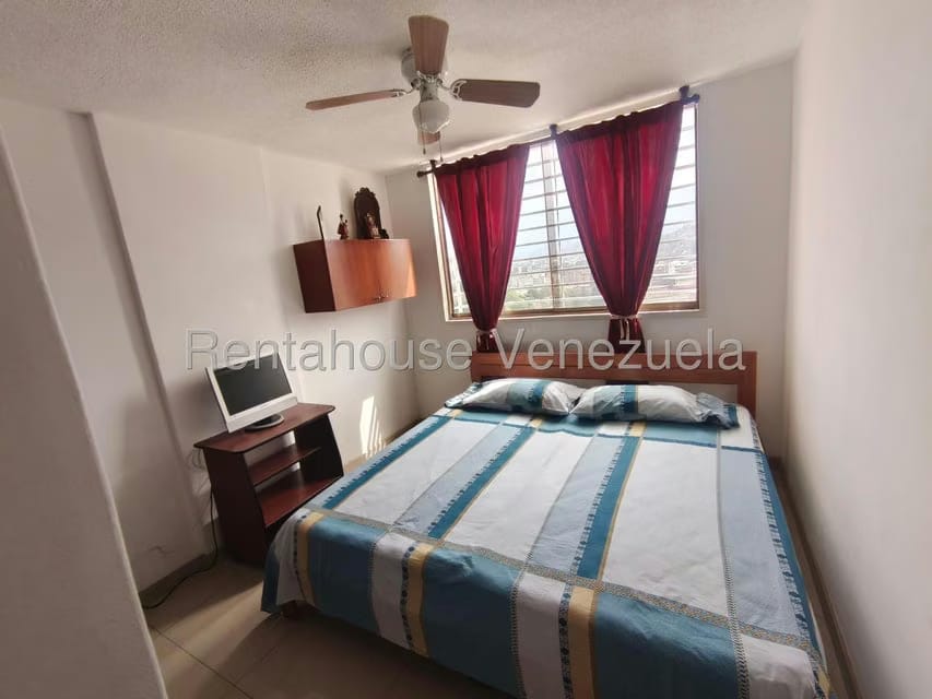 Apartamento (1 Nivel) en Alquiler en Macaracuay, Distrito Metropolitano - 17