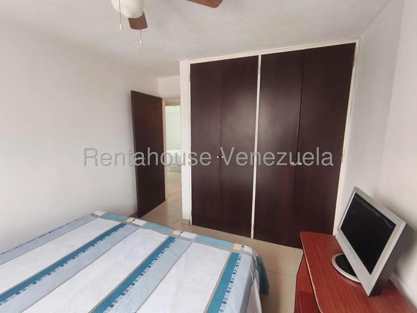 Apartamento (1 Nivel) en Alquiler en Macaracuay, Distrito Metropolitano - 18