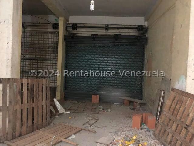 Comercial (Local Comercial) en Alquiler en La Candelaria, Carabobo - 42