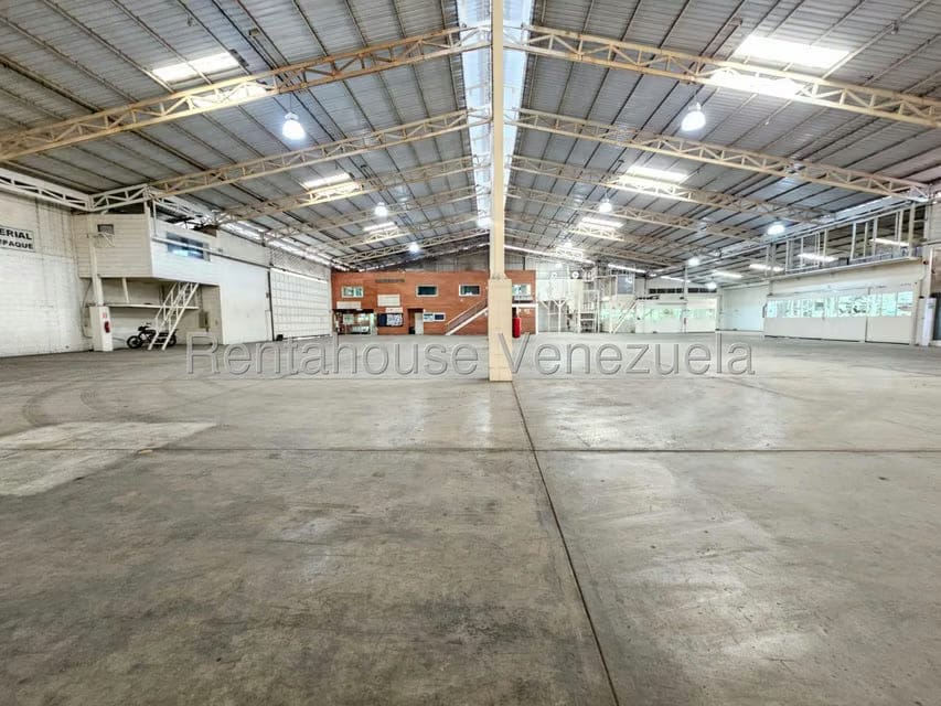 Comercial (Local Comercial) en Venta en San Joaquin de Turmero, Aragua - 15