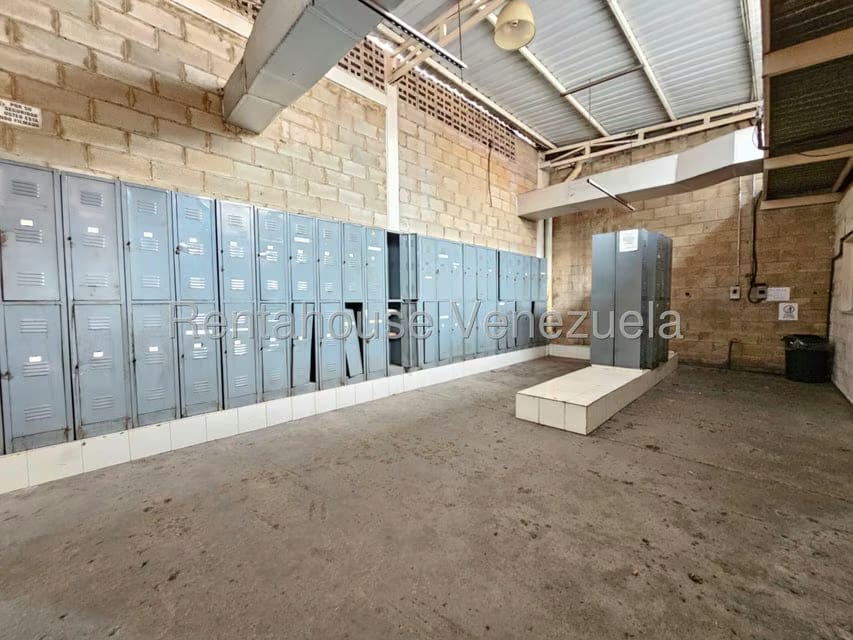 Comercial (Local Comercial) en Venta en San Joaquin de Turmero, Aragua - 19