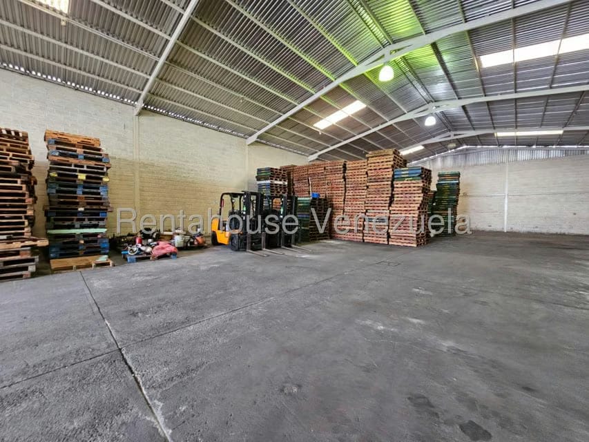Comercial (Local Comercial) en Venta en San Joaquin de Turmero, Aragua - 43