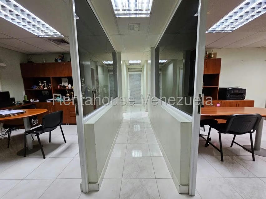 Comercial (Local Comercial) en Venta en San Joaquin de Turmero, Aragua - 53
