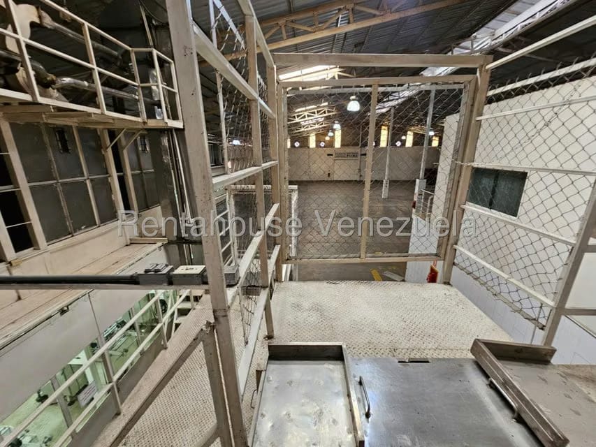 Comercial (Local Comercial) en Venta en San Joaquin de Turmero, Aragua - 57