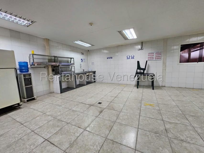 Comercial (Local Comercial) en Venta en San Joaquin de Turmero, Aragua - 68