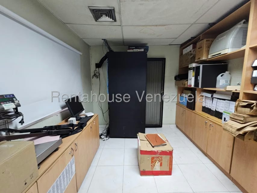 Comercial (Local Comercial) en Venta en San Joaquin de Turmero, Aragua - 73