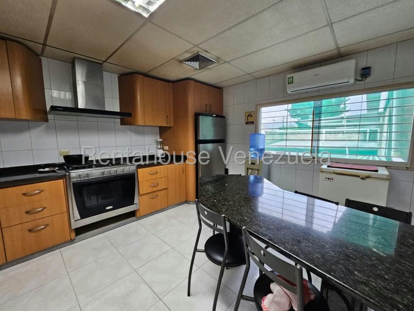 Comercial (Local Comercial) en Venta en San Joaquin de Turmero, Aragua - 74