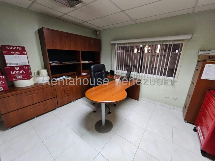 Comercial (Local Comercial) en Venta en San Joaquin de Turmero, Aragua - 78