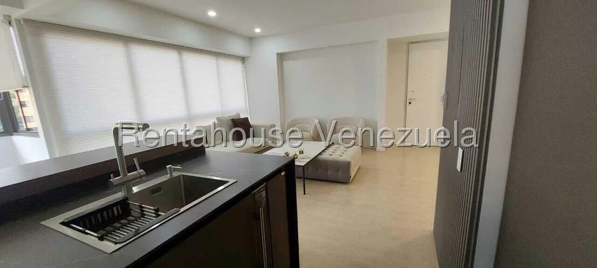 Apartamento (1 Nivel) en Alquiler en La Castellana, Distrito Metropolitano - 15