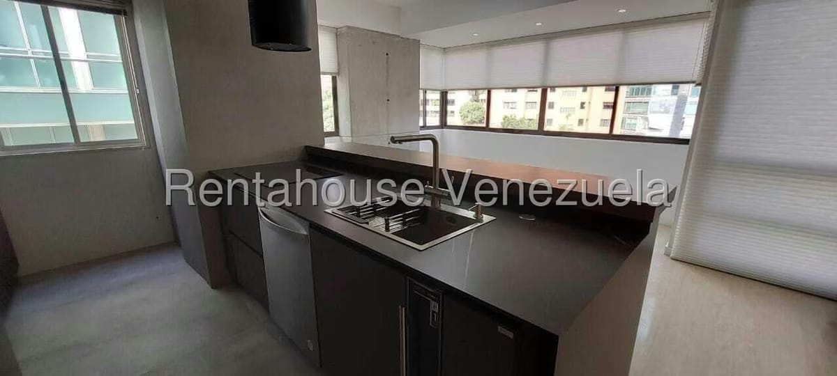 Apartamento (1 Nivel) en Alquiler en La Castellana, Distrito Metropolitano - 20