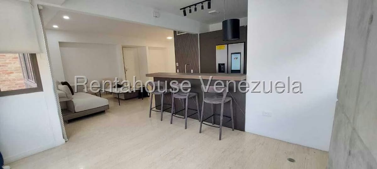 Apartamento (1 Nivel) en Alquiler en La Castellana, Distrito Metropolitano - 21
