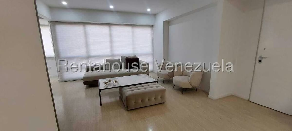 Apartamento (1 Nivel) en Alquiler en La Castellana, Distrito Metropolitano - 29