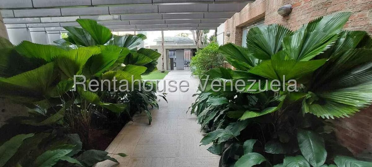 Apartamento (1 Nivel) en Alquiler en La Castellana, Distrito Metropolitano - 4