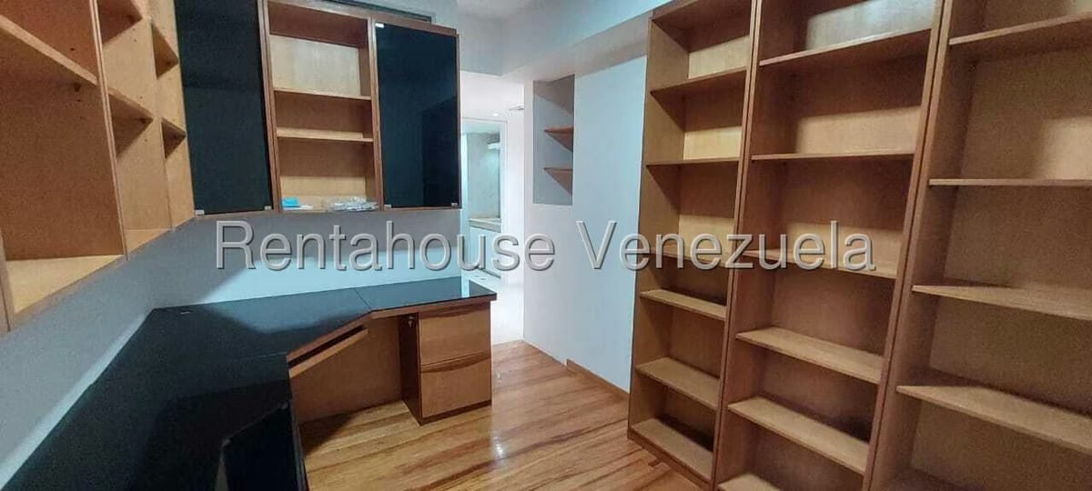 Apartamento (1 Nivel) en Alquiler en La Castellana, Distrito Metropolitano - 39