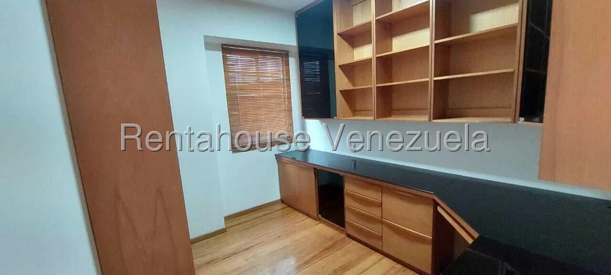 Apartamento (1 Nivel) en Alquiler en La Castellana, Distrito Metropolitano - 41