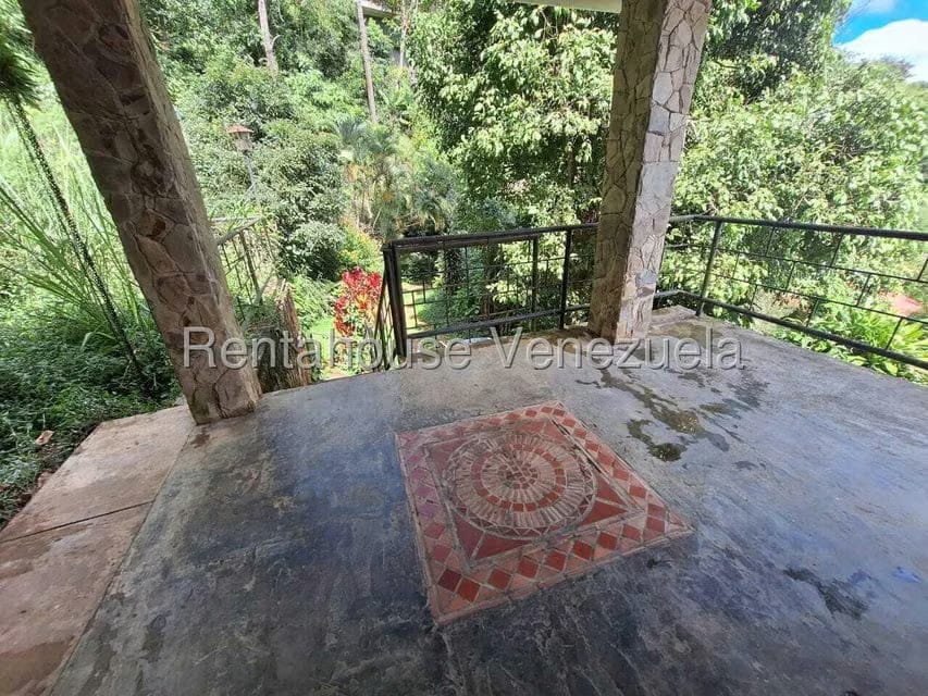 Casa (Duplex) en Venta en Cerro Alto, Miranda - 13