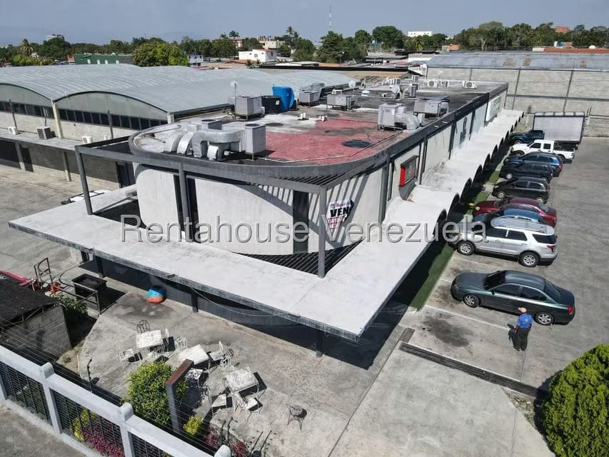 Comercial (Local Comercial) en Alquiler en La Mata, Lara - 3