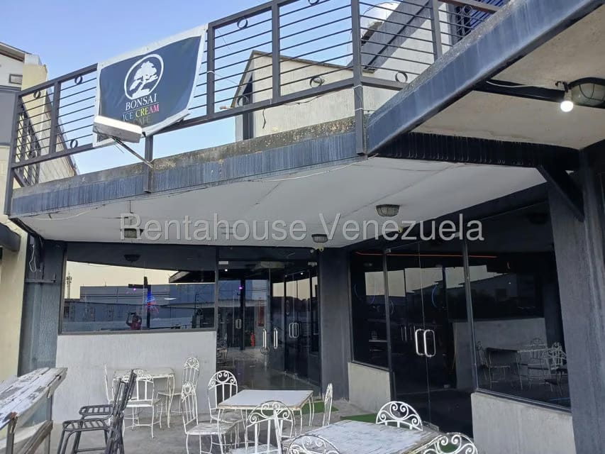Comercial (Local Comercial) en Alquiler en La Mata, Lara - 23