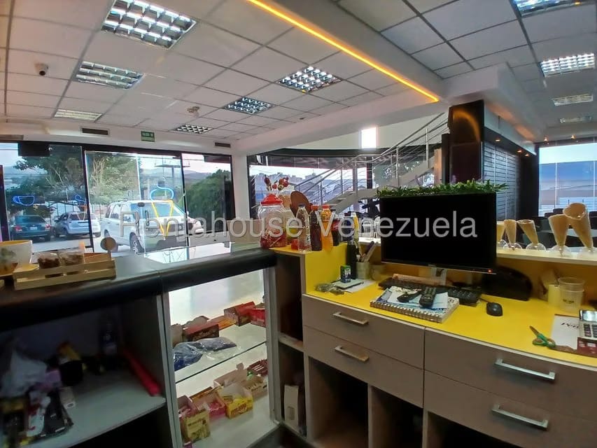 Comercial (Local Comercial) en Alquiler en La Mata, Lara - 27