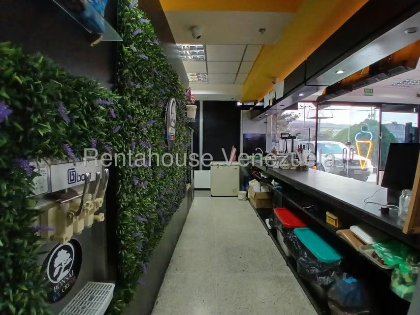 Comercial (Local Comercial) en Alquiler en La Mata, Lara - 35