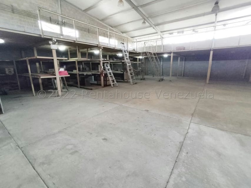 Comercial (Galpon - Deposito) en Venta en La Mata, Lara - 32