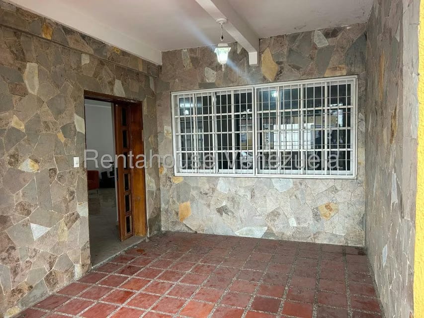 Casa (1 Nivel) en Venta en Tierra Del Sol, Carabobo - 2
