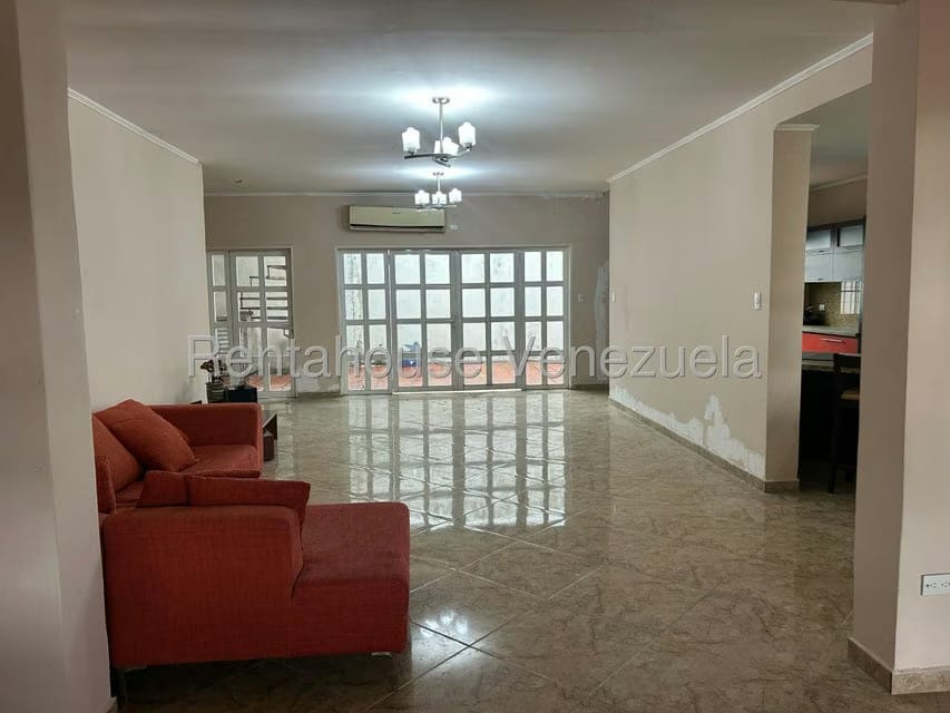Casa (1 Nivel) en Venta en Tierra Del Sol, Carabobo - 4