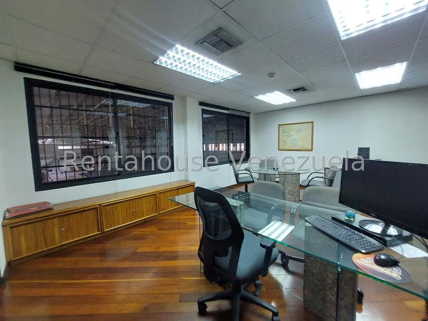 Comercial (Edificio) en Venta en Guarenas, Miranda - 31