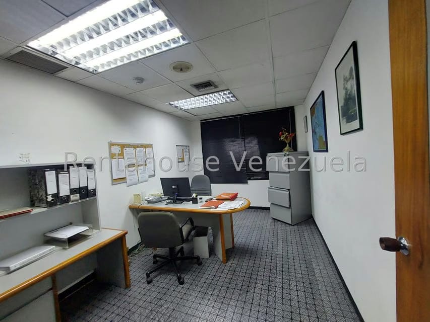 Comercial (Edificio) en Venta en Guarenas, Miranda - 35