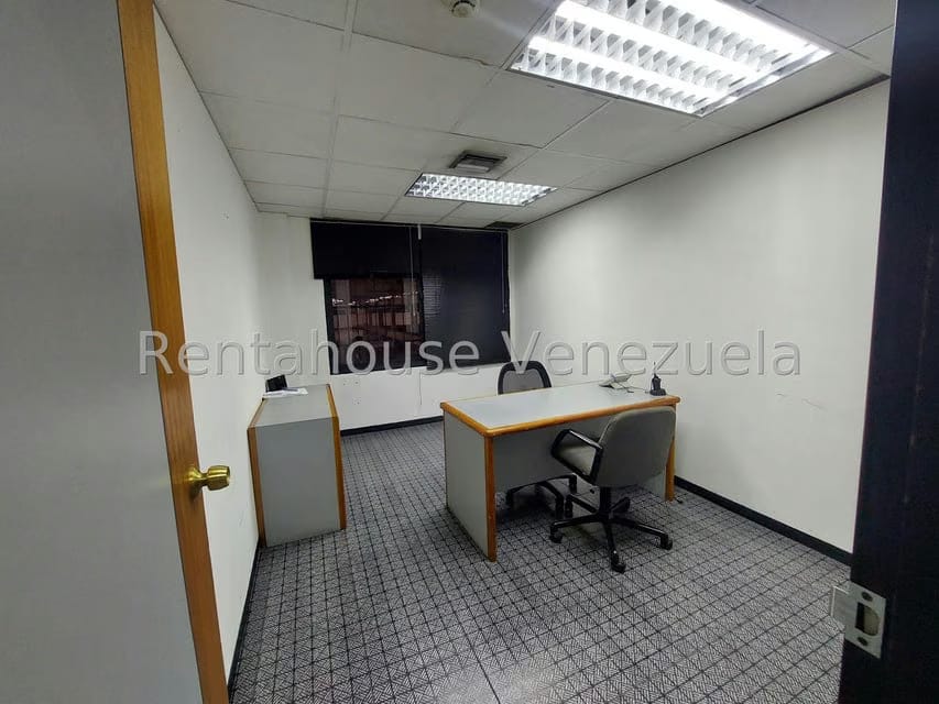 Comercial (Edificio) en Venta en Guarenas, Miranda - 36