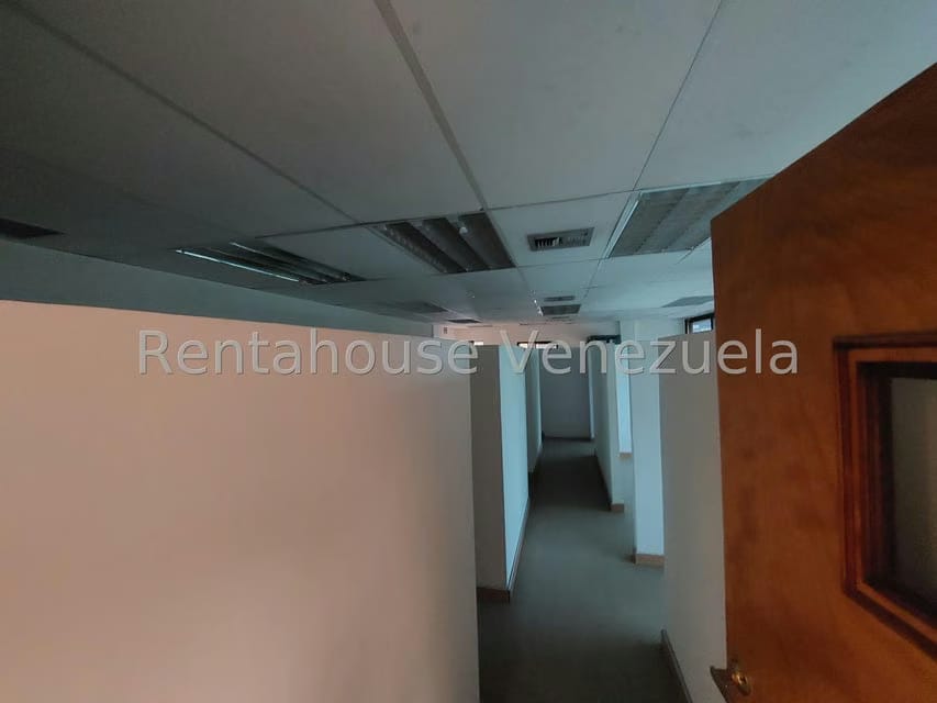 Comercial (Edificio) en Venta en Guarenas, Miranda - 54