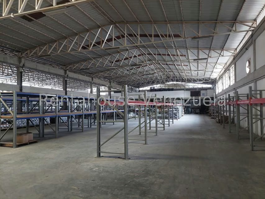 Comercial (Edificio) en Venta en Guarenas, Miranda - 56