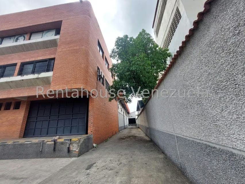 Comercial (Edificio) en Venta en Guarenas, Miranda - 10