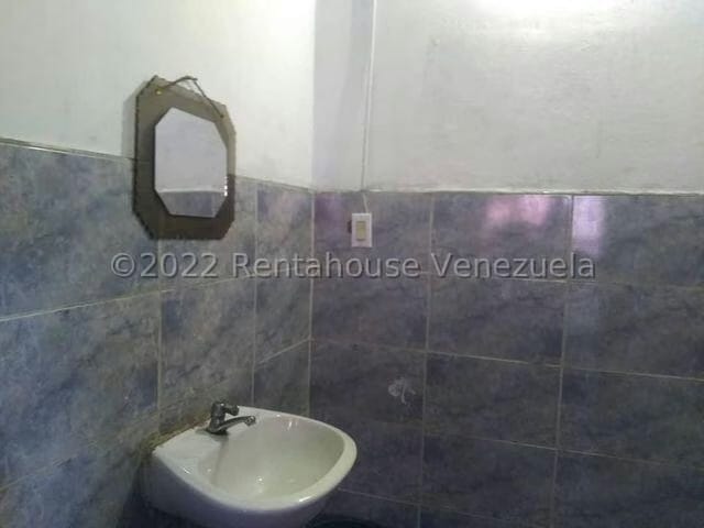 Comercial (Local Comercial) en Venta en Parroquia Concepcion, Lara - 14